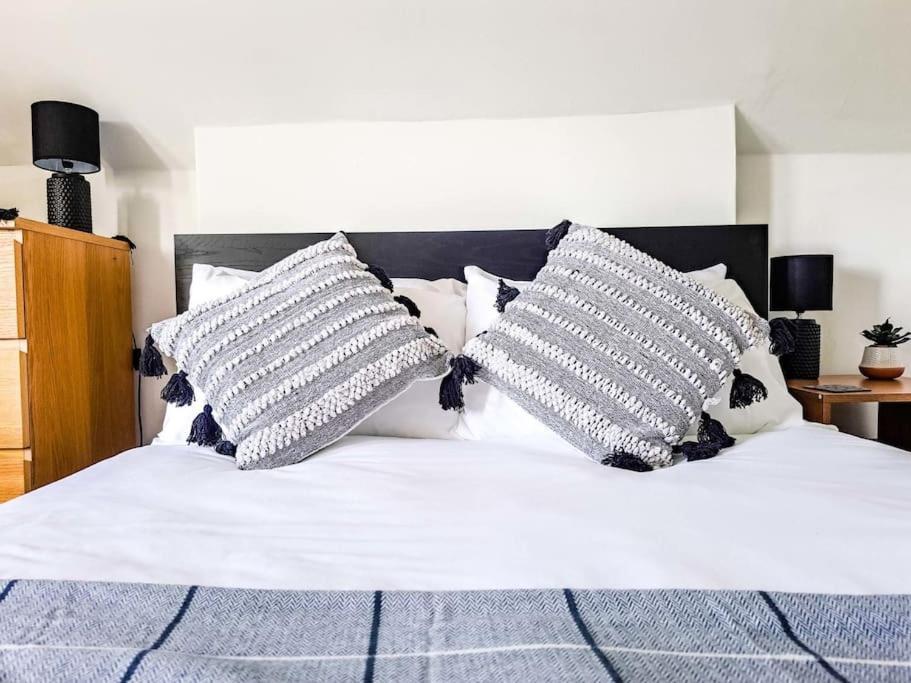 3 Bed Flat Near To Cardiff And Cardiff Bay Apartment Екстериор снимка