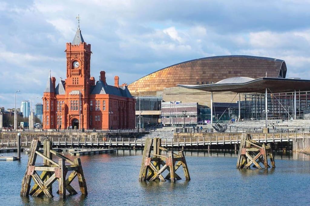 3 Bed Flat Near To Cardiff And Cardiff Bay Apartment Екстериор снимка