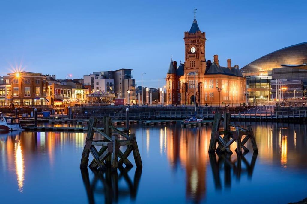 3 Bed Flat Near To Cardiff And Cardiff Bay Apartment Екстериор снимка